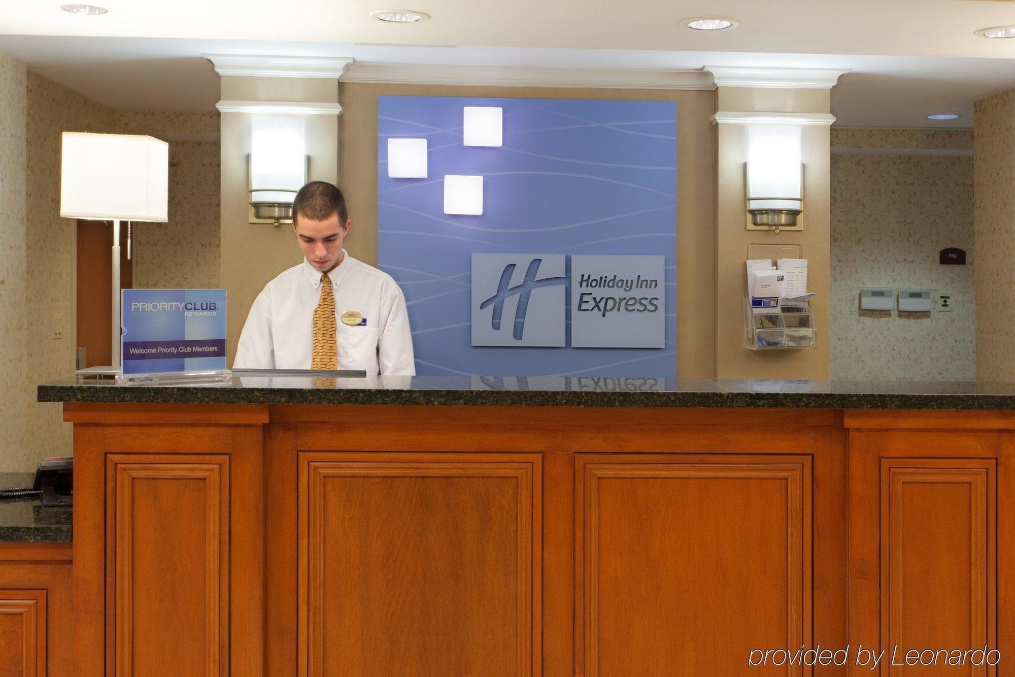 Holiday Inn Express Hotel & Suites Auburn By Ihg Interior foto